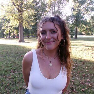 Meet your Posher, Maddy